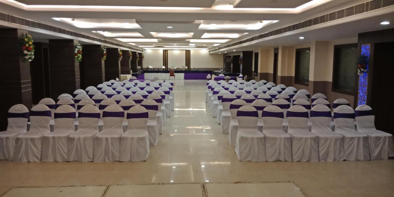 Puja Residency Hotel Varanasi Exterior foto