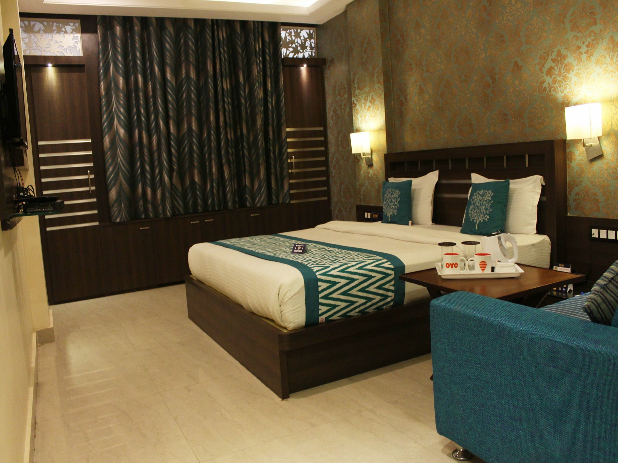 Puja Residency Hotel Varanasi Exterior foto