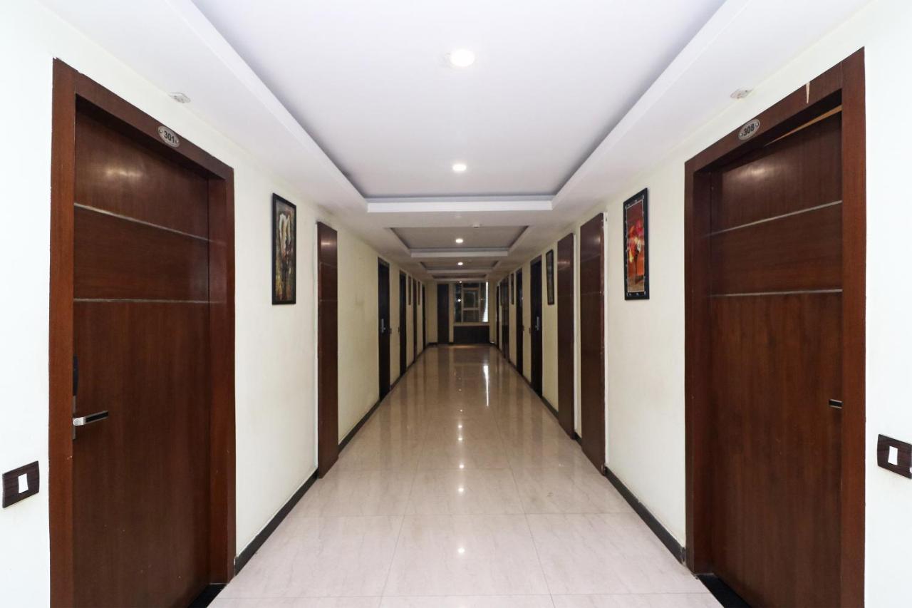 Puja Residency Hotel Varanasi Exterior foto